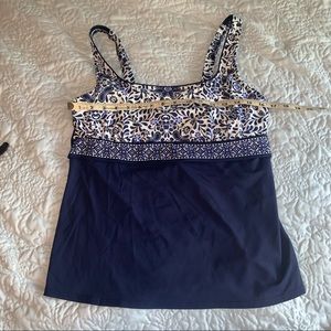 Lands End Blue Swim Top with built in wired Bra Size 14